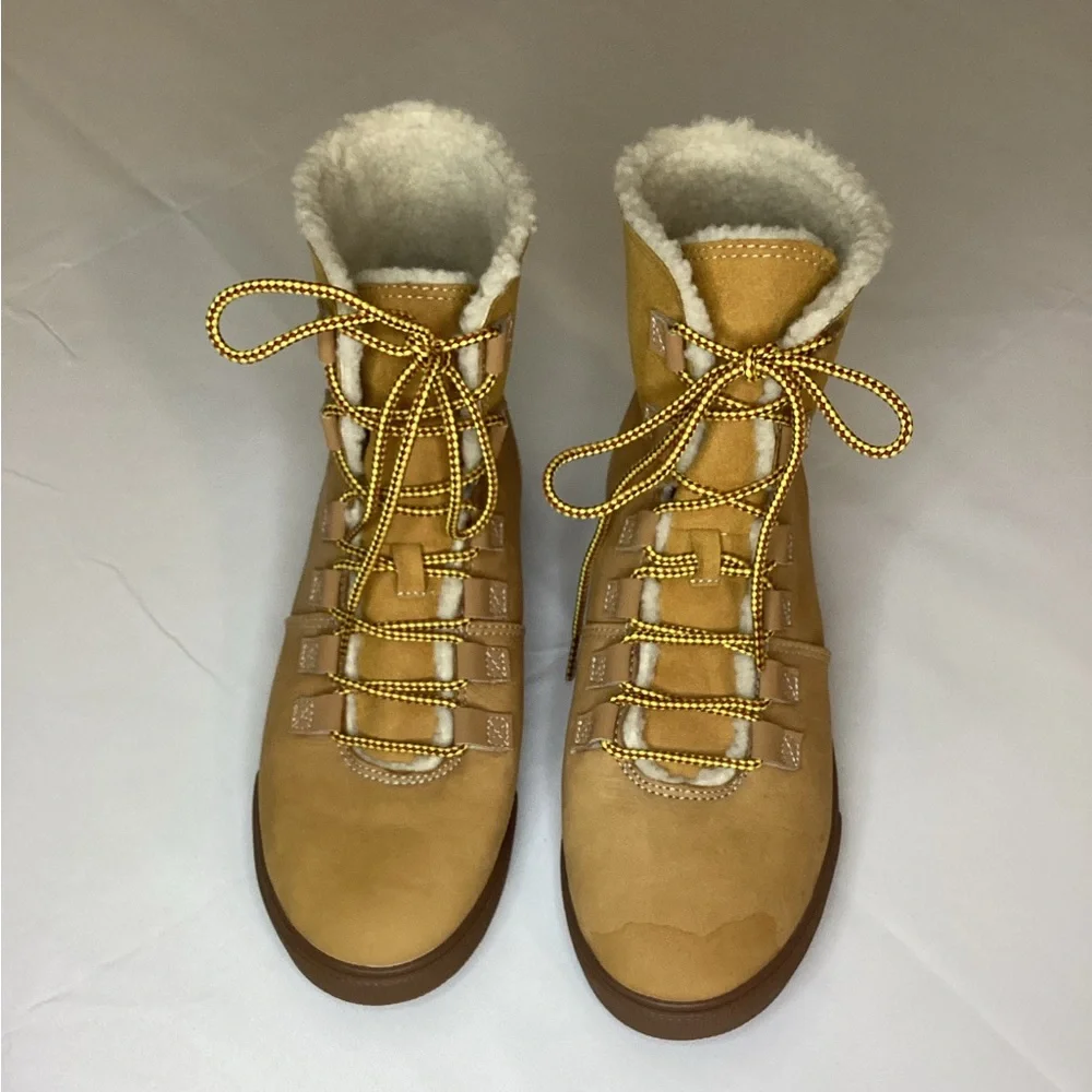 Timberland Dausette Fleece Fold Down Boots Size 8.5